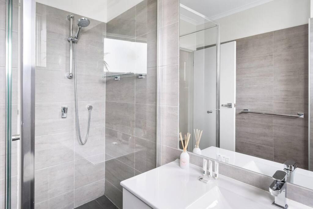 Charnwood 2Br: Homely Haven Melburne Exterior foto